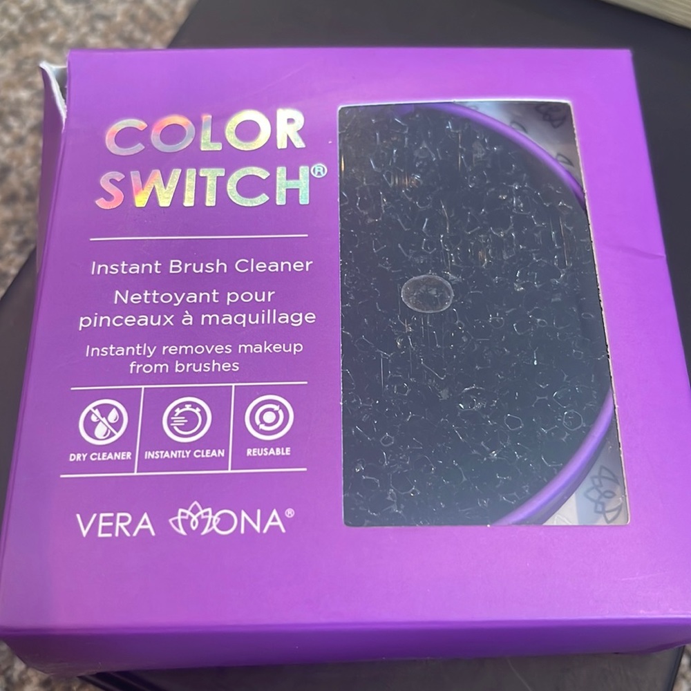 Vera Mona Color Switch Instant Brush Cleaner